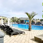Sunset View Apartment- Spa Pools Resort